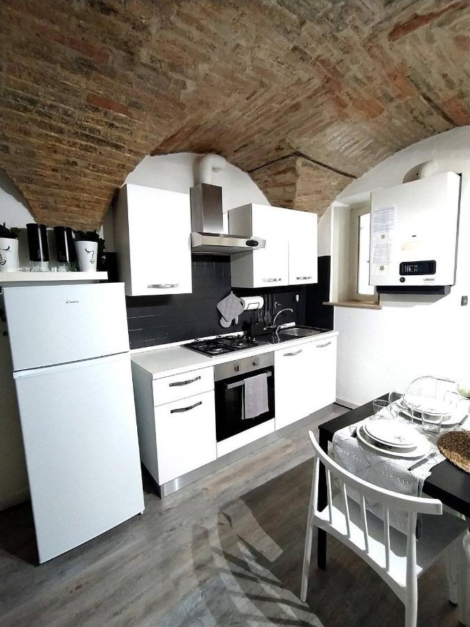 Casa In Centro Storico Vista Gran Sasso Lägenhet Atri Exteriör bild