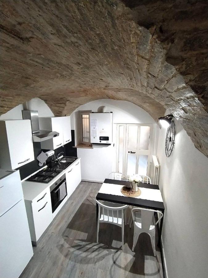 Casa In Centro Storico Vista Gran Sasso Lägenhet Atri Exteriör bild