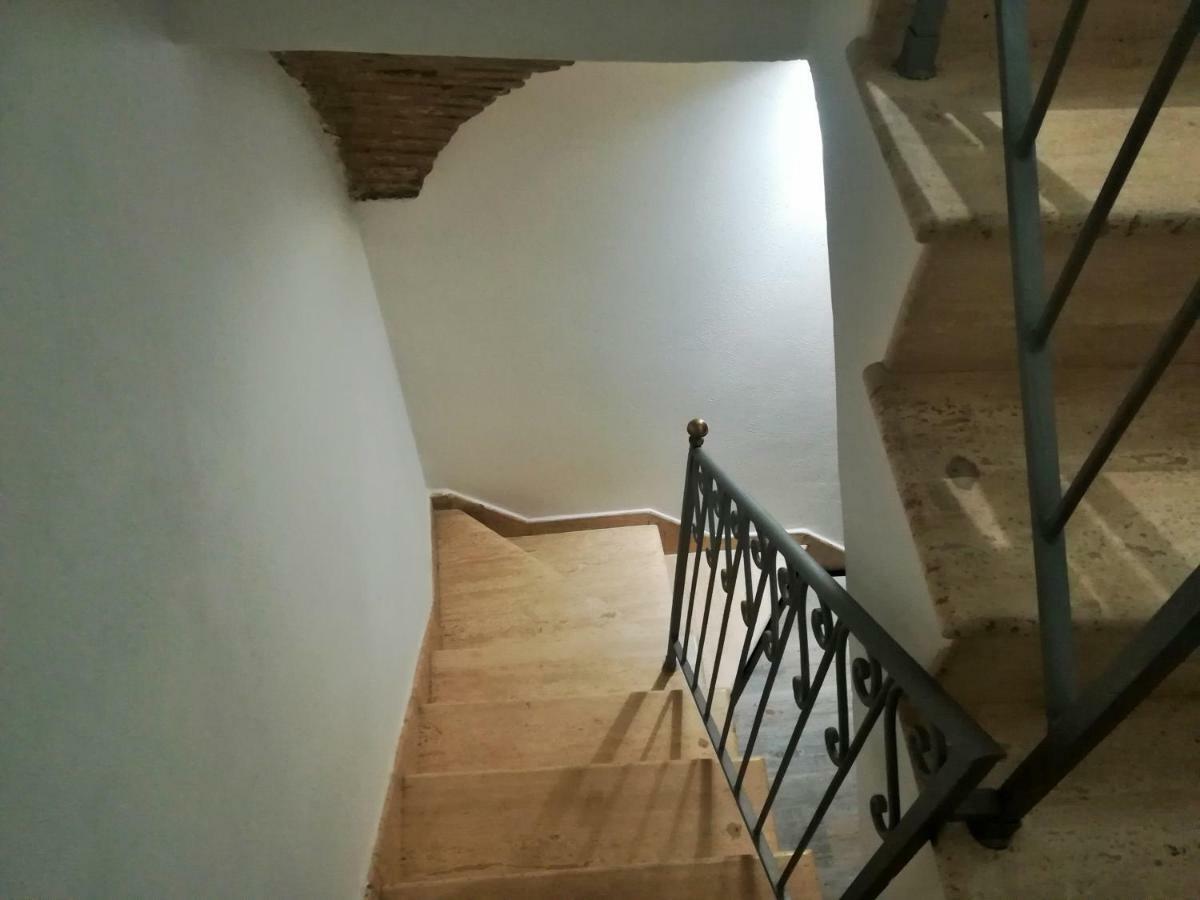 Casa In Centro Storico Vista Gran Sasso Lägenhet Atri Exteriör bild